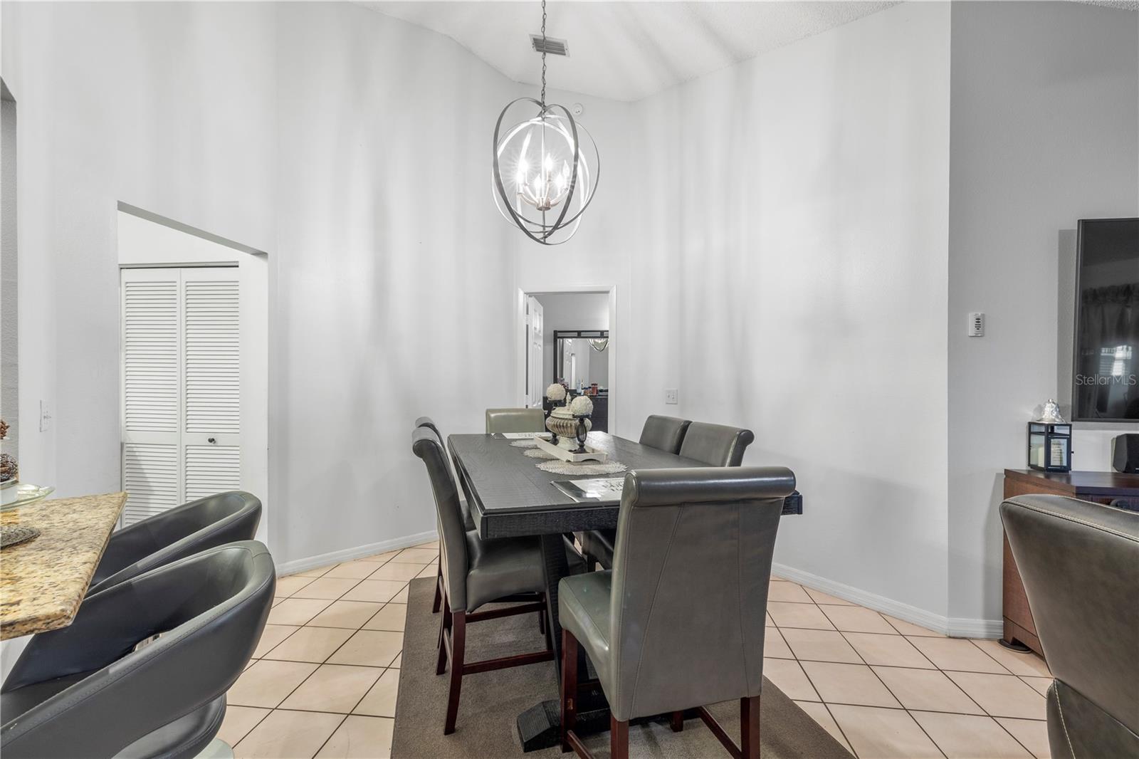 1215 Rinkfield, Brandon, FL 33511