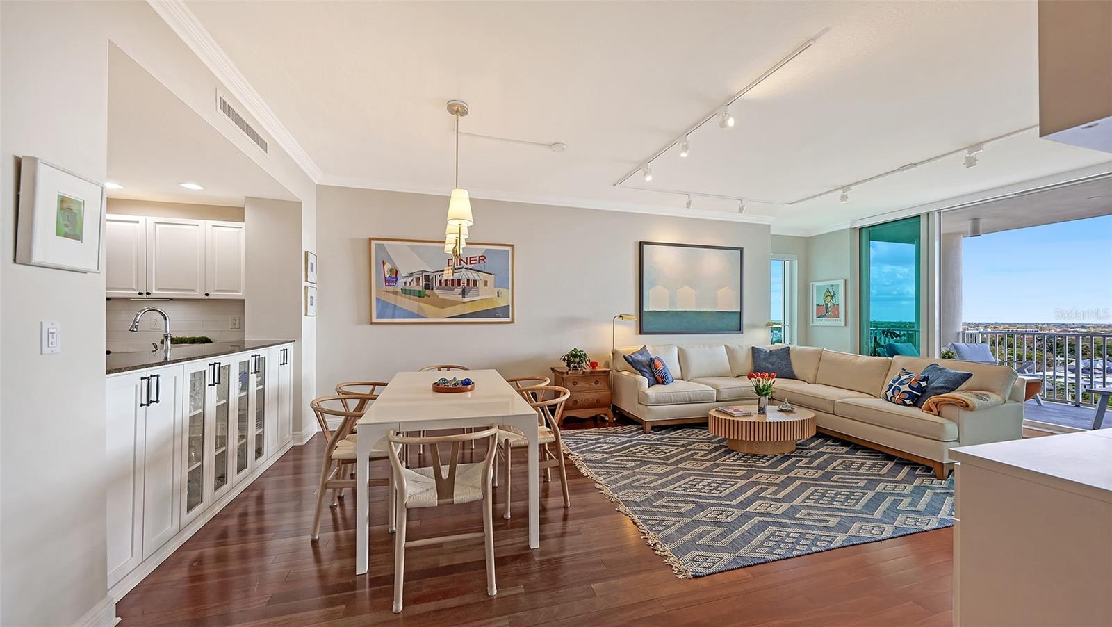 1771 Ringling Unit 1008, Sarasota, FL 34236
