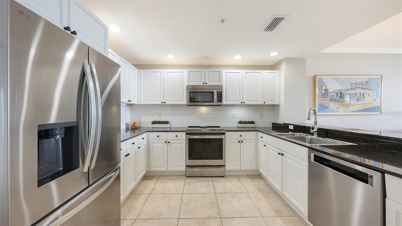 1771 Ringling Unit 1008, Sarasota, FL 34236