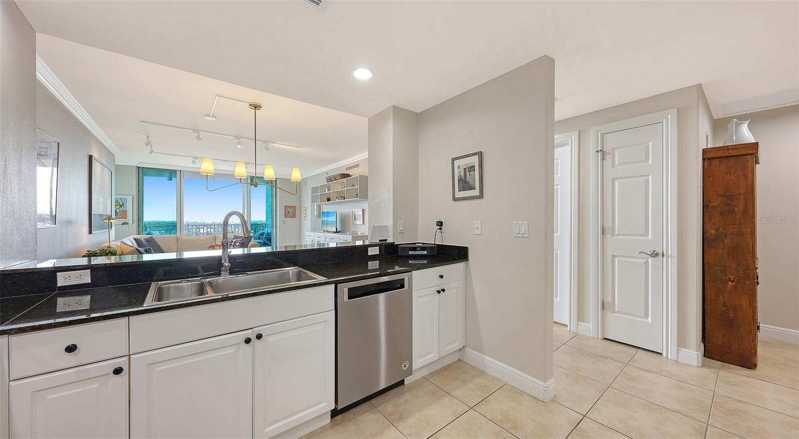 1771 Ringling Unit 1008, Sarasota, FL 34236