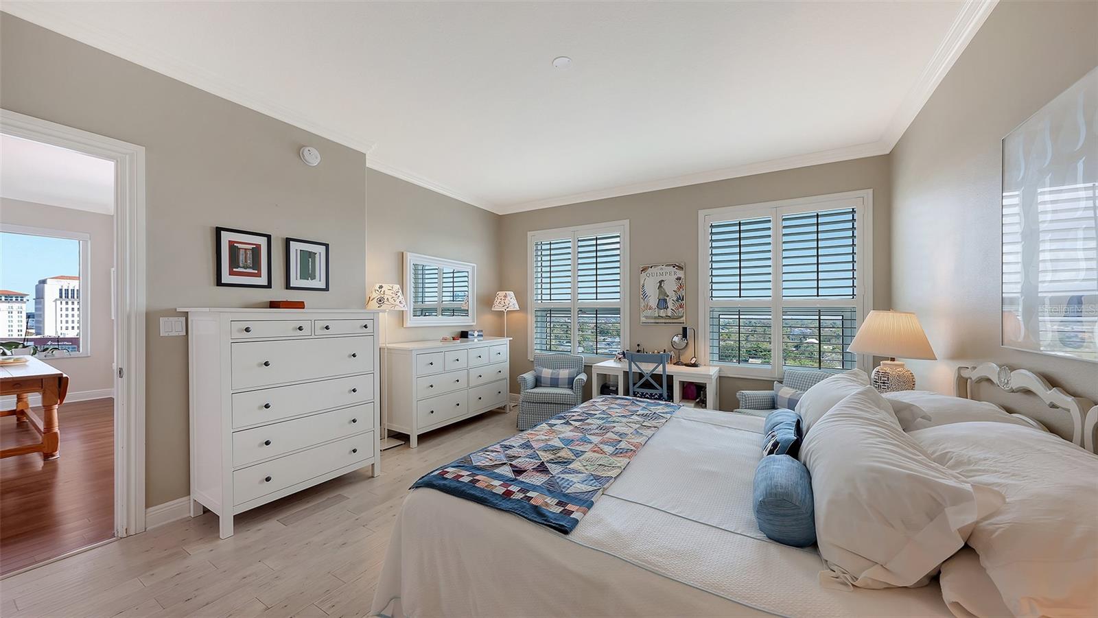 1771 Ringling Unit 1008, Sarasota, FL 34236