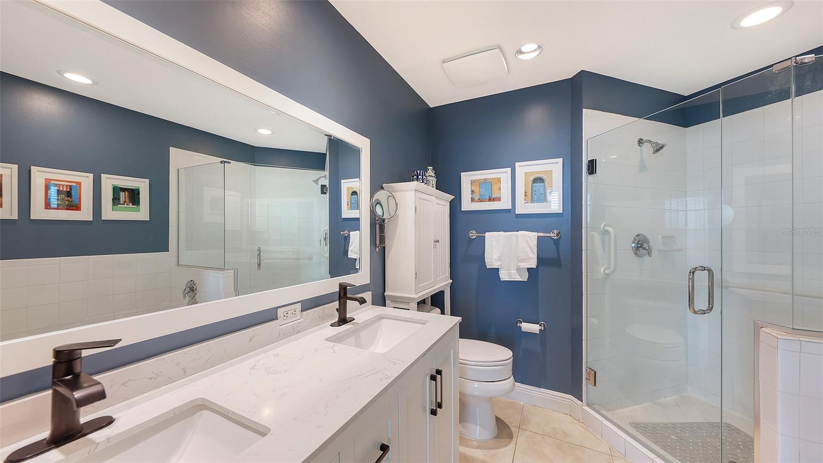 1771 Ringling Unit 1008, Sarasota, FL 34236