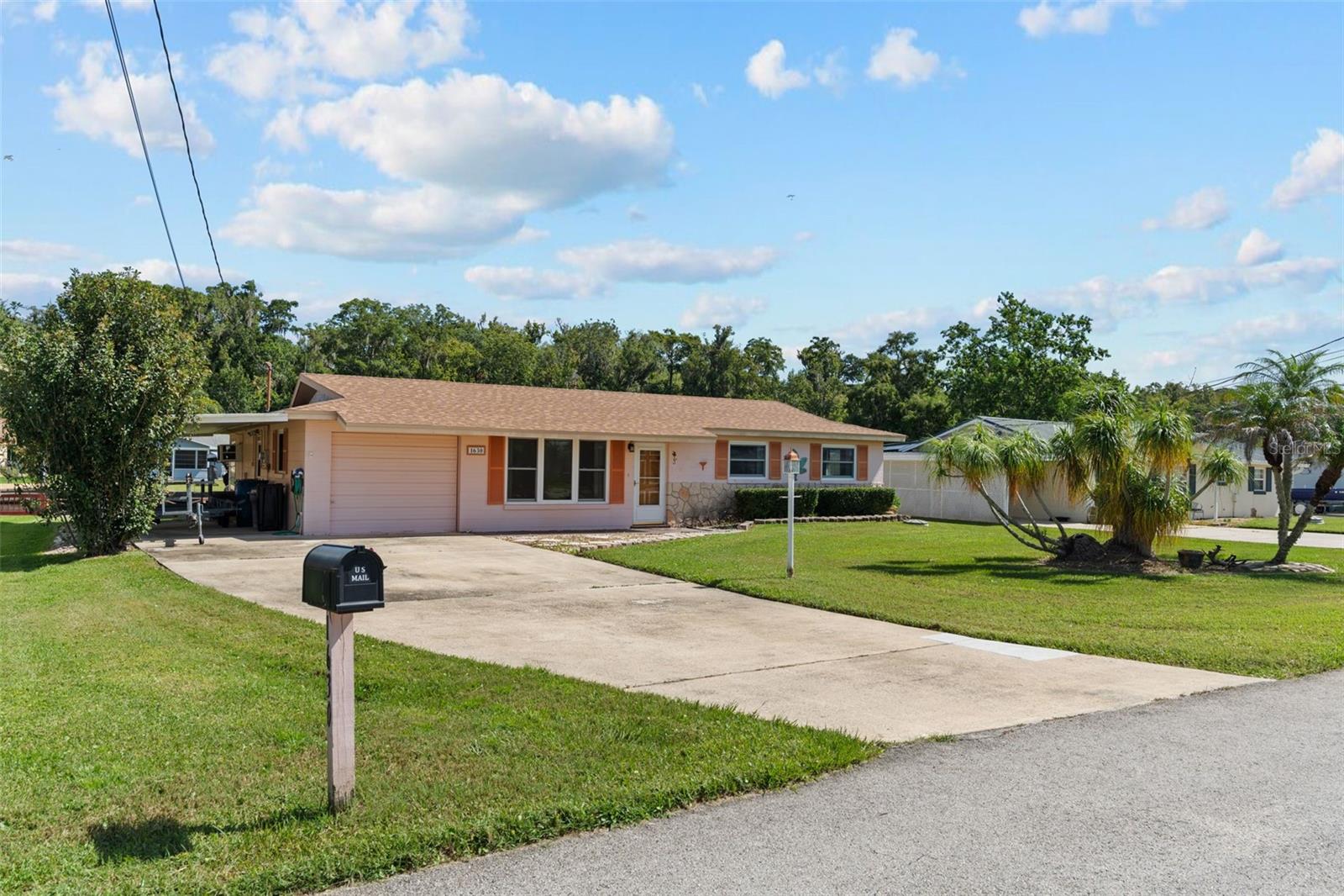 1630 Paradise, Astor, FL 32102