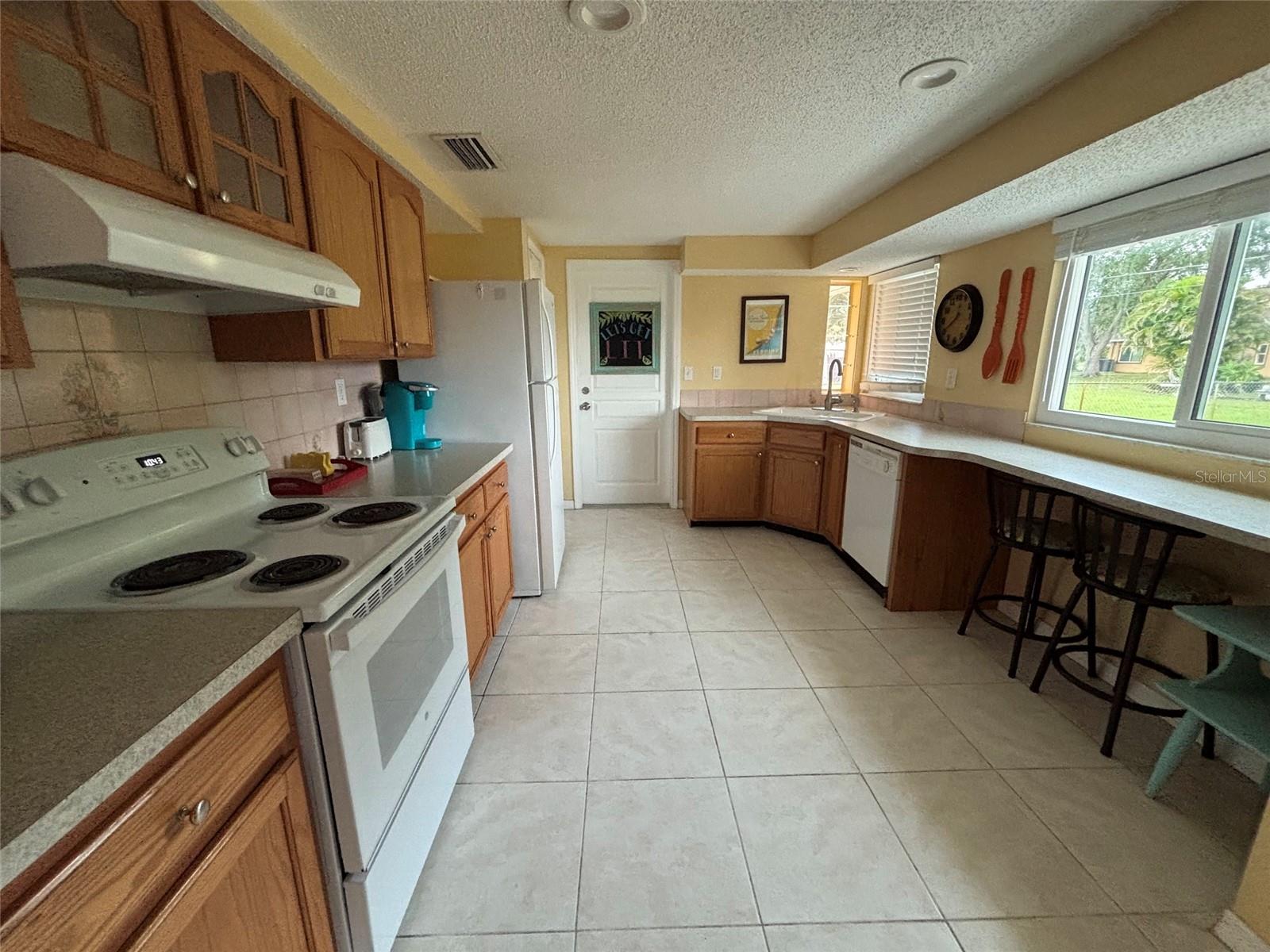650 Hartford, Port Charlotte, FL 33952