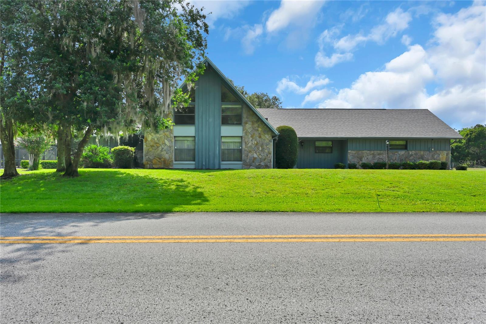 821 Golf Course, Crystal River, FL 34429