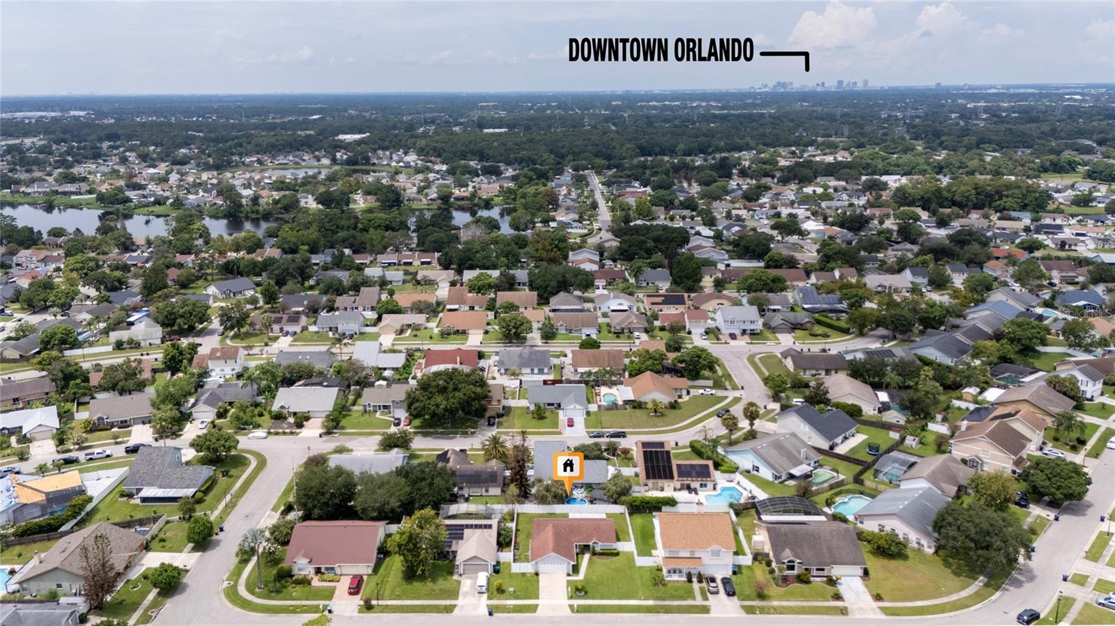 2042 Gamboge, Orlando, FL 32822