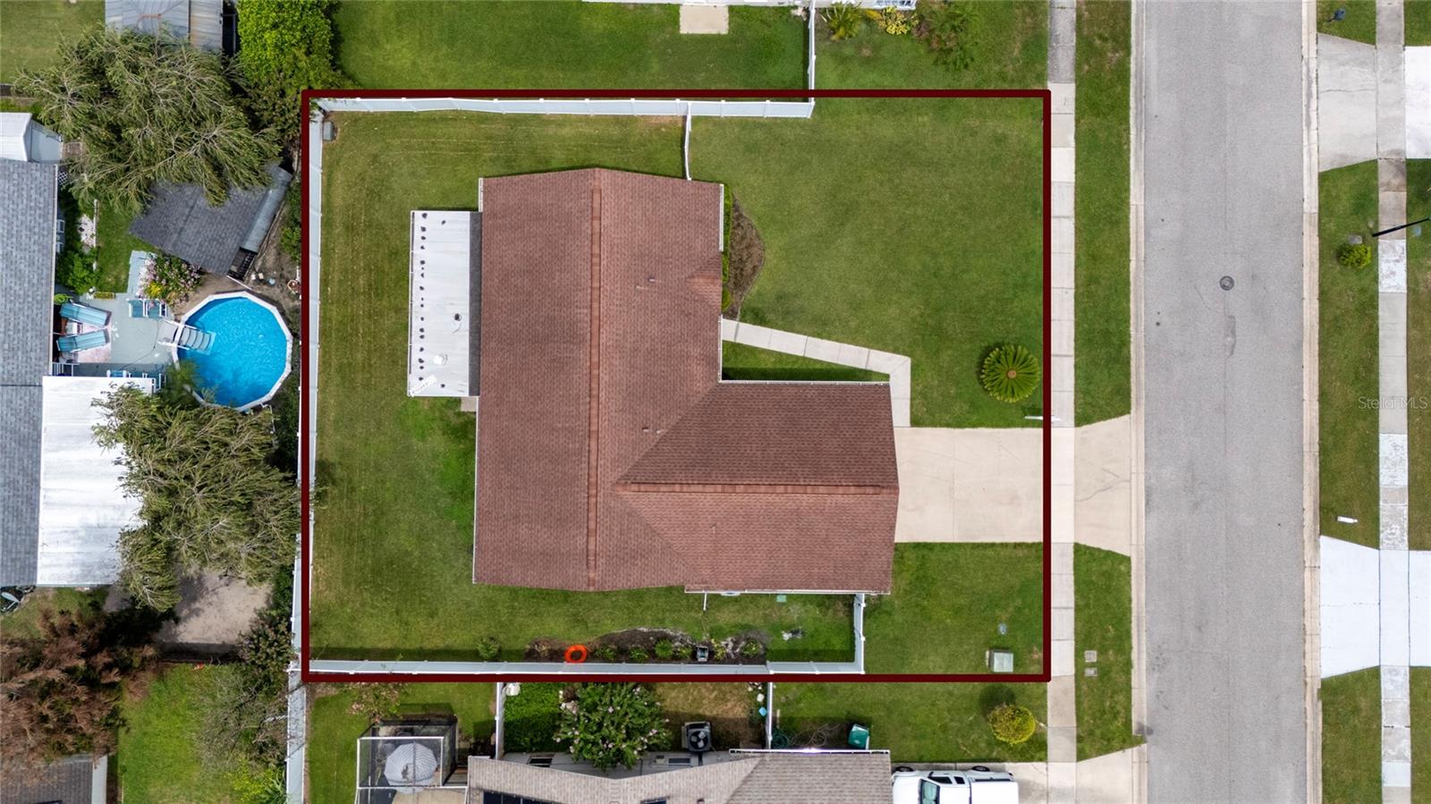 2042 Gamboge, Orlando, FL 32822