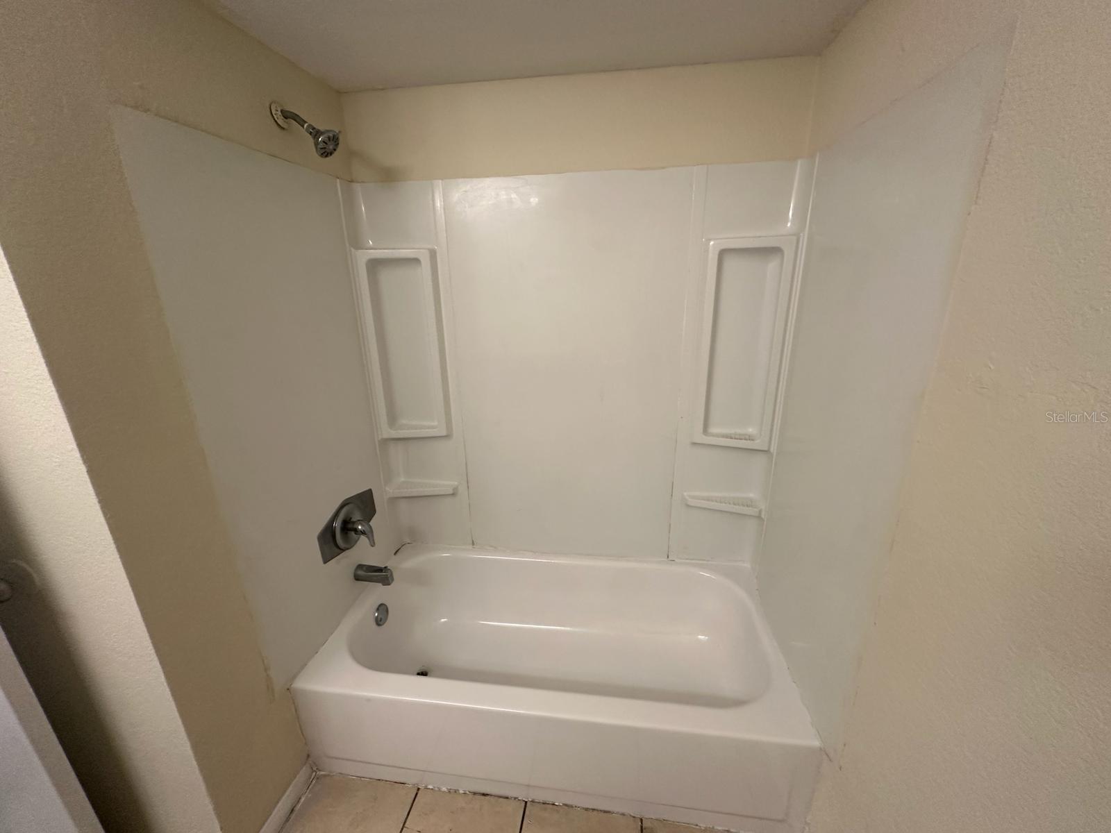 1972 Lake Atriums Unit 199, Orlando, FL 32839