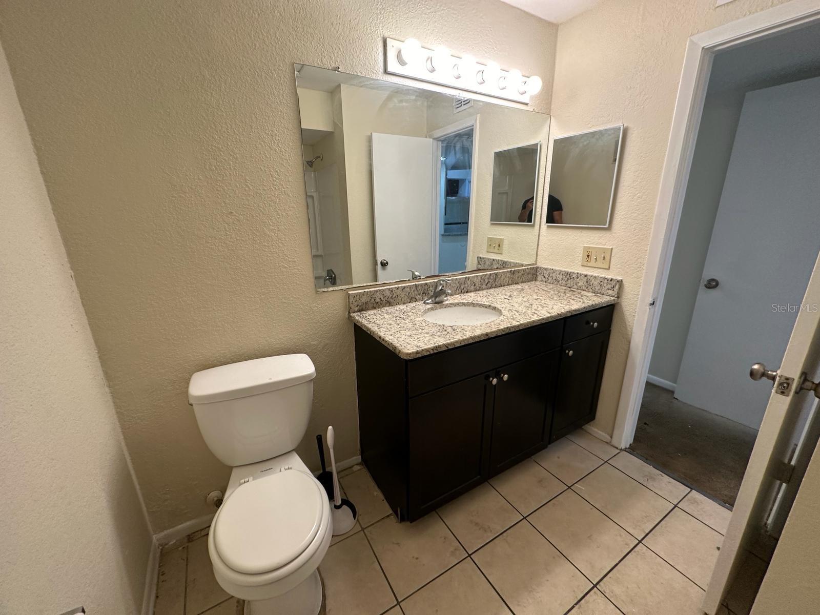 1972 Lake Atriums Unit 199, Orlando, FL 32839