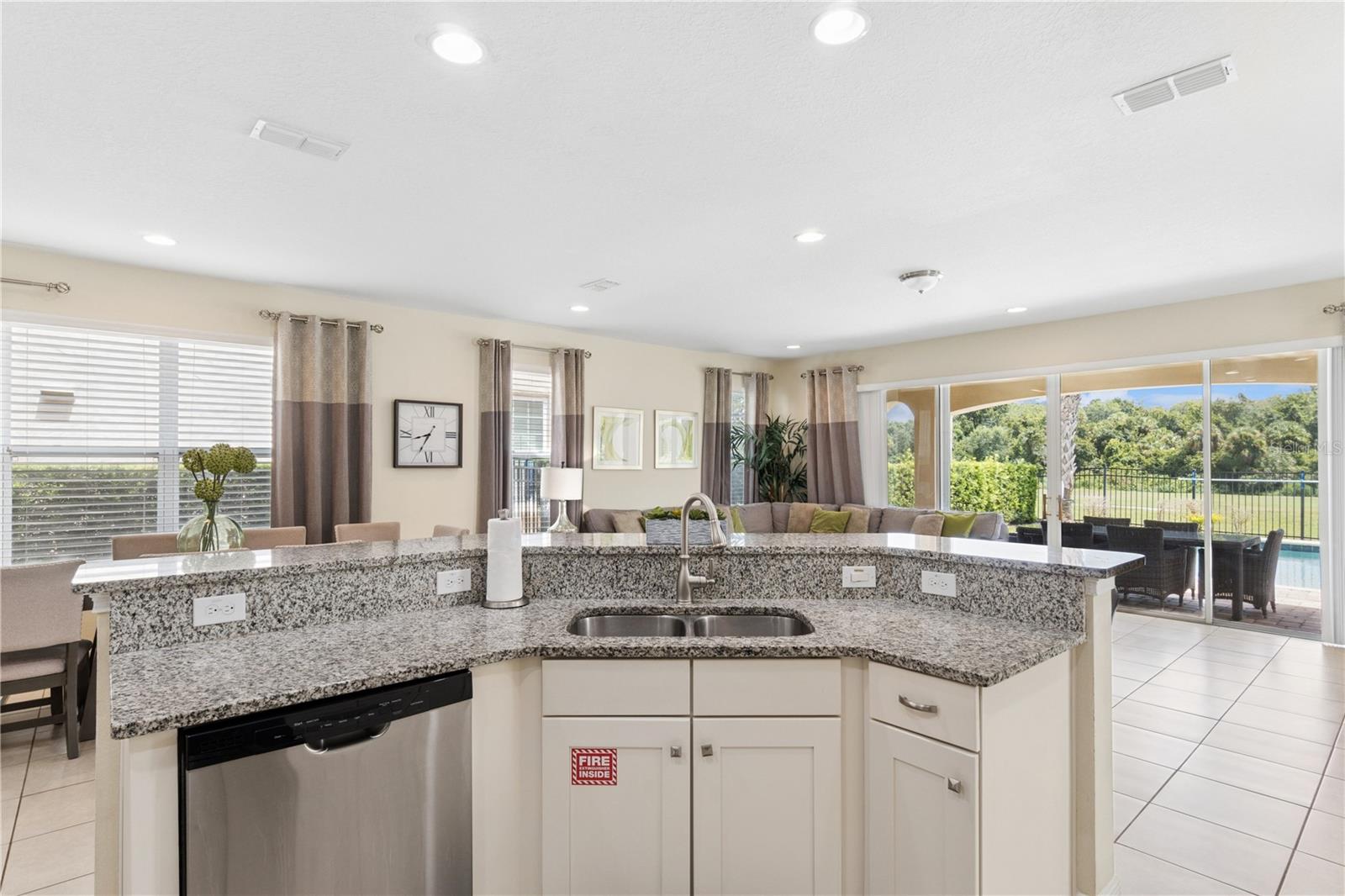 785 Desert Mountain, Kissimmee, FL 34747