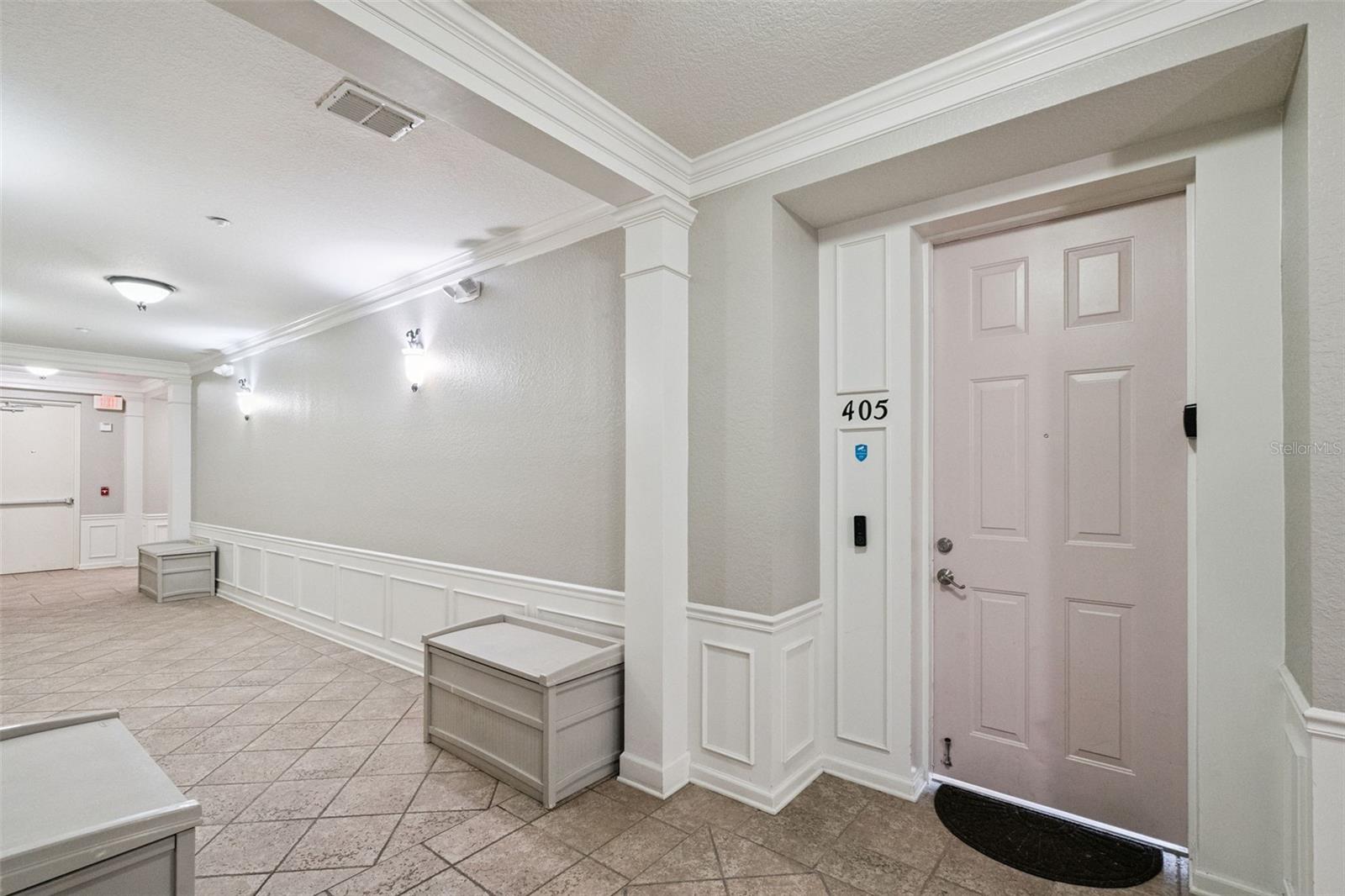 4840 Cayview Unit 405, Orlando, FL 32819