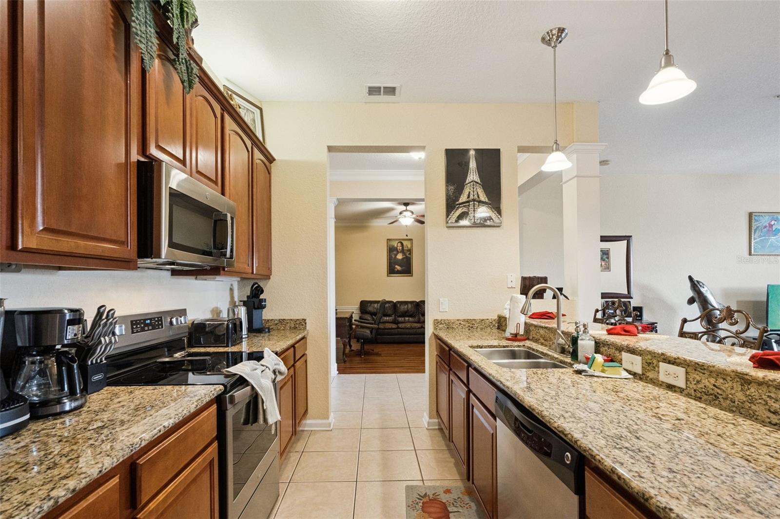 4840 Cayview Unit 405, Orlando, FL 32819