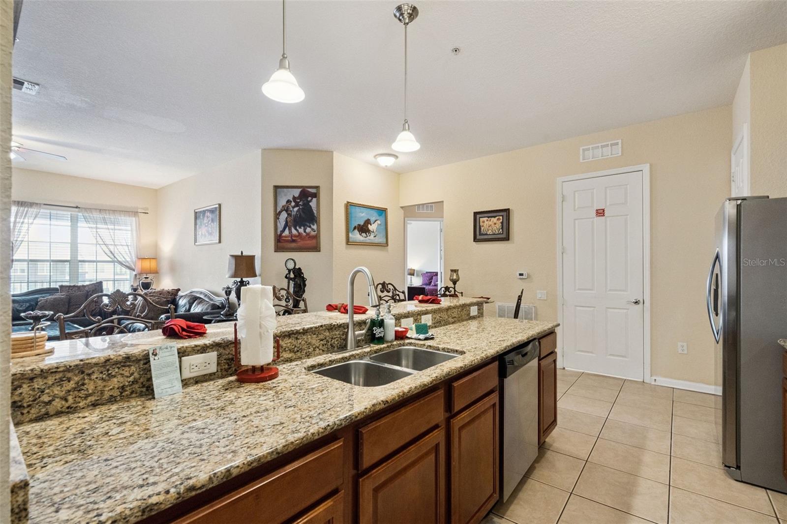 4840 Cayview Unit 405, Orlando, FL 32819