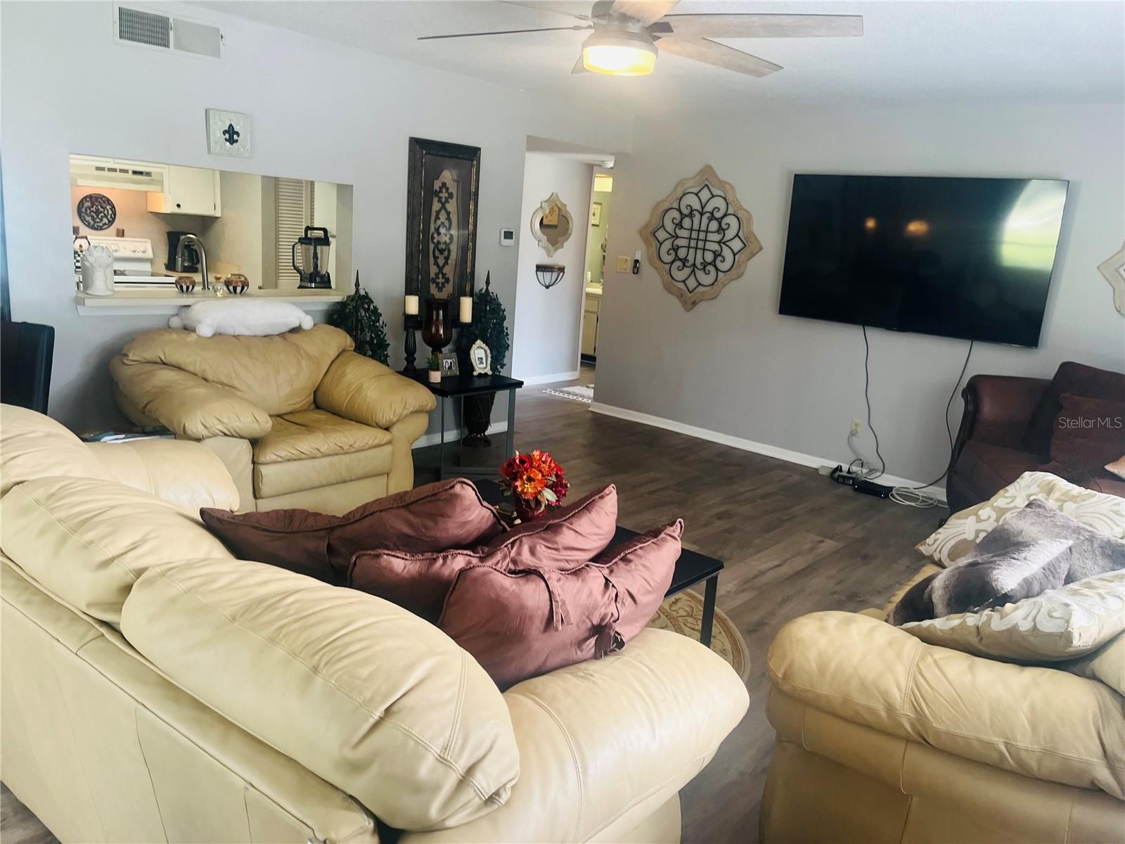 2583 Countryside Unit 3201, Clearwater, FL 33761