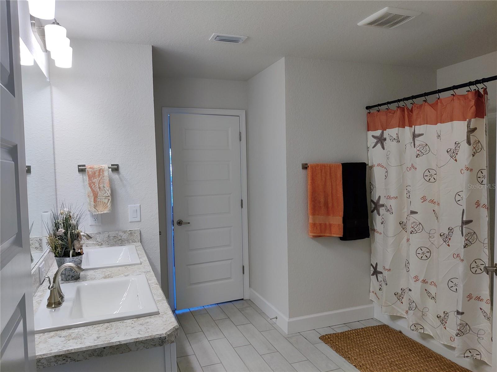 5568 Ocean Breeze, Spring Hill, FL 34609