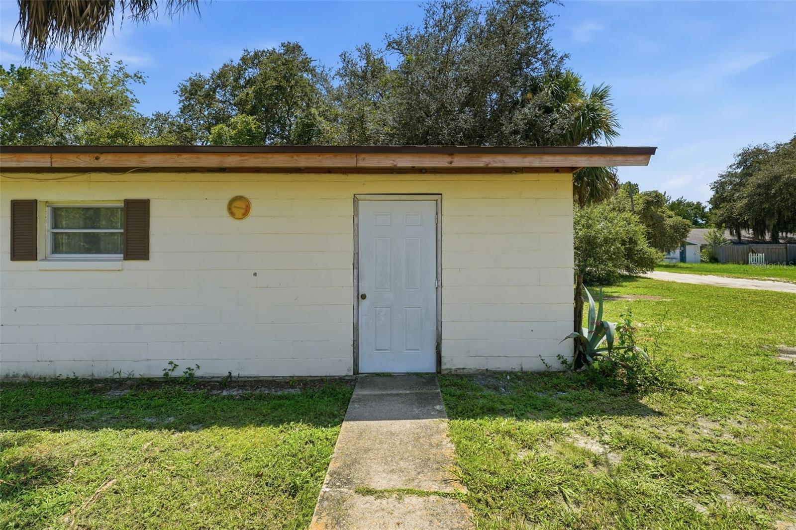 45828 Deer, Paisley, FL 32767