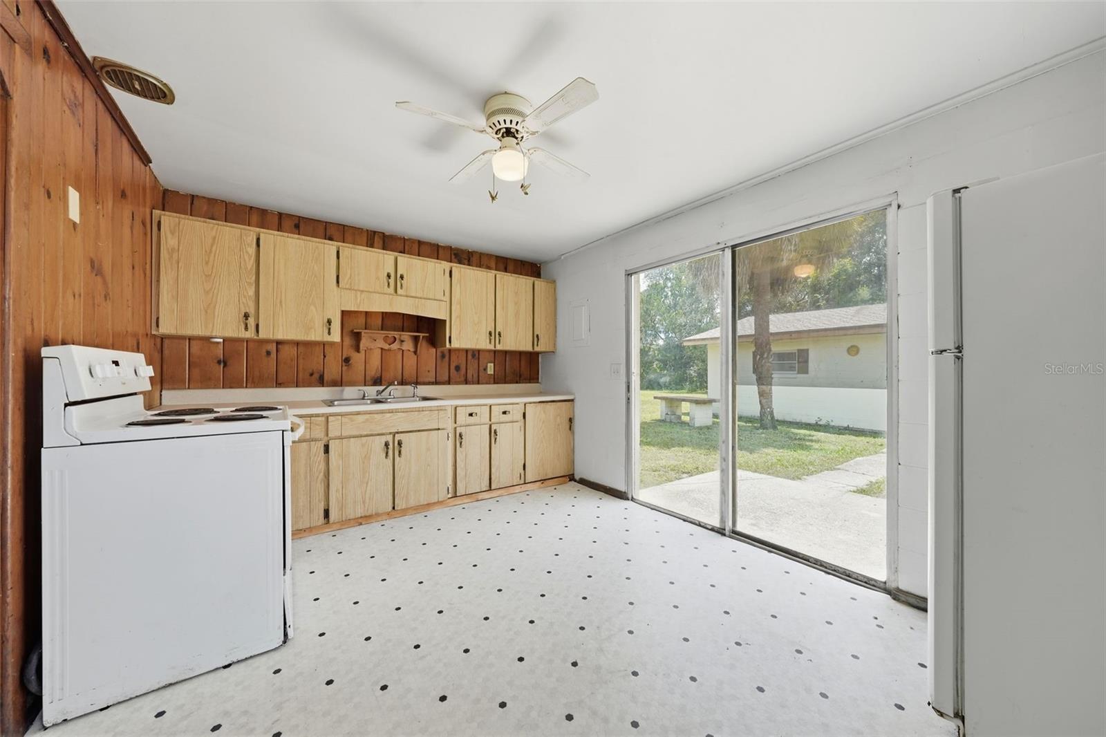 45828 Deer, Paisley, FL 32767