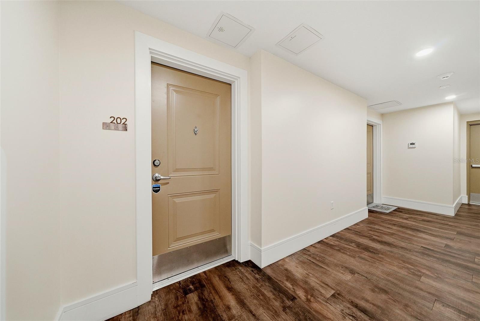 231 2nd Unit 202, Safety Harbor, FL 34695
