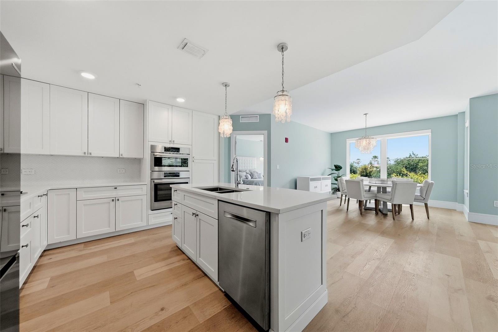 231 2nd Unit 202, Safety Harbor, FL 34695