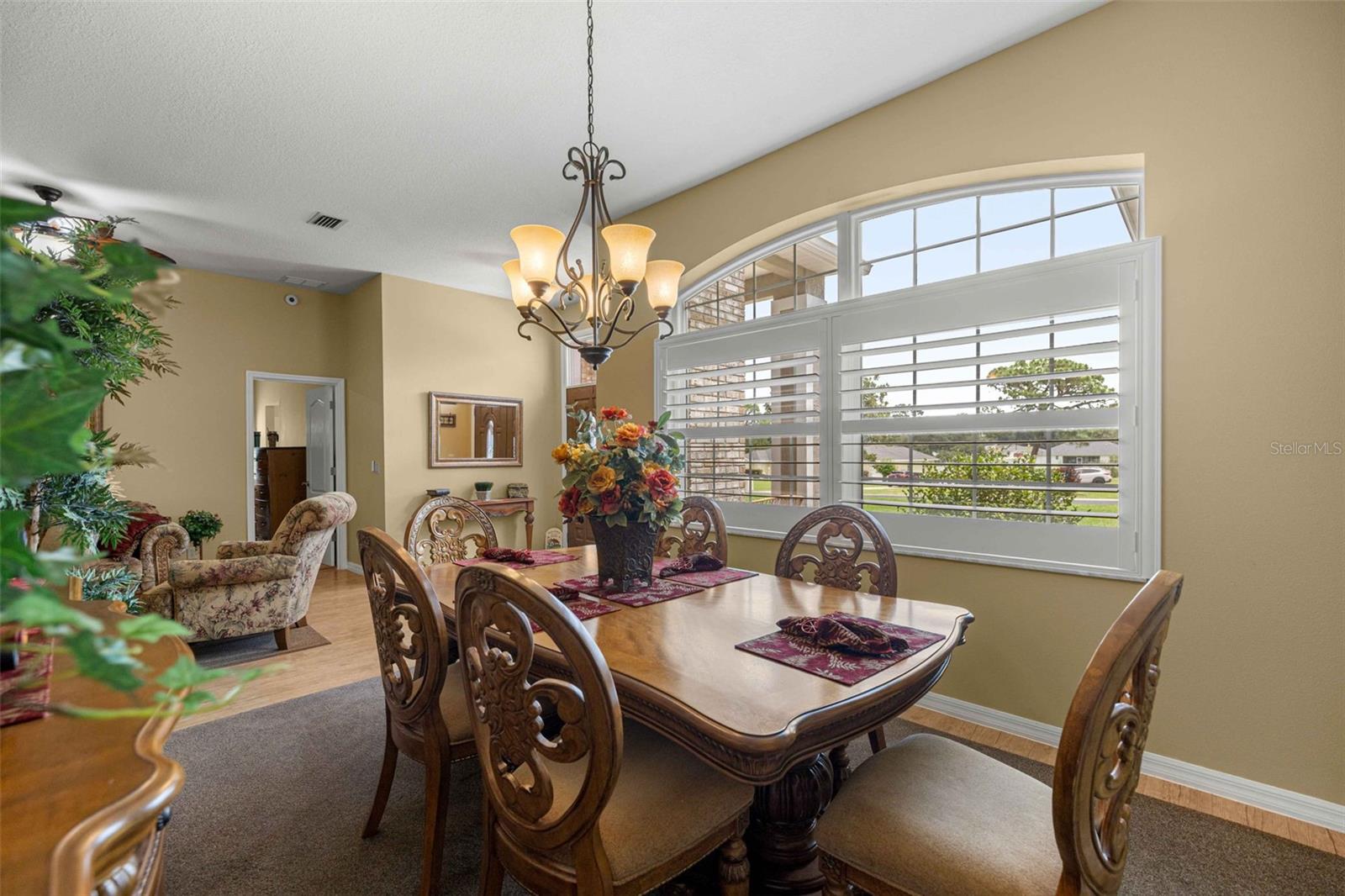 5592 61st Avenue, Silver Springs, FL 34488