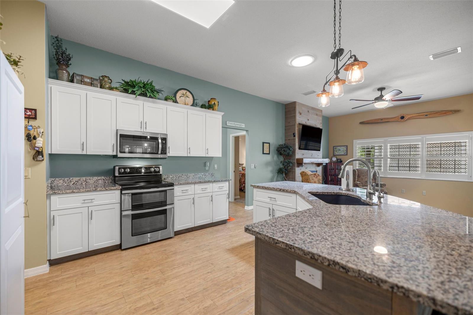 5592 61st Avenue, Silver Springs, FL 34488