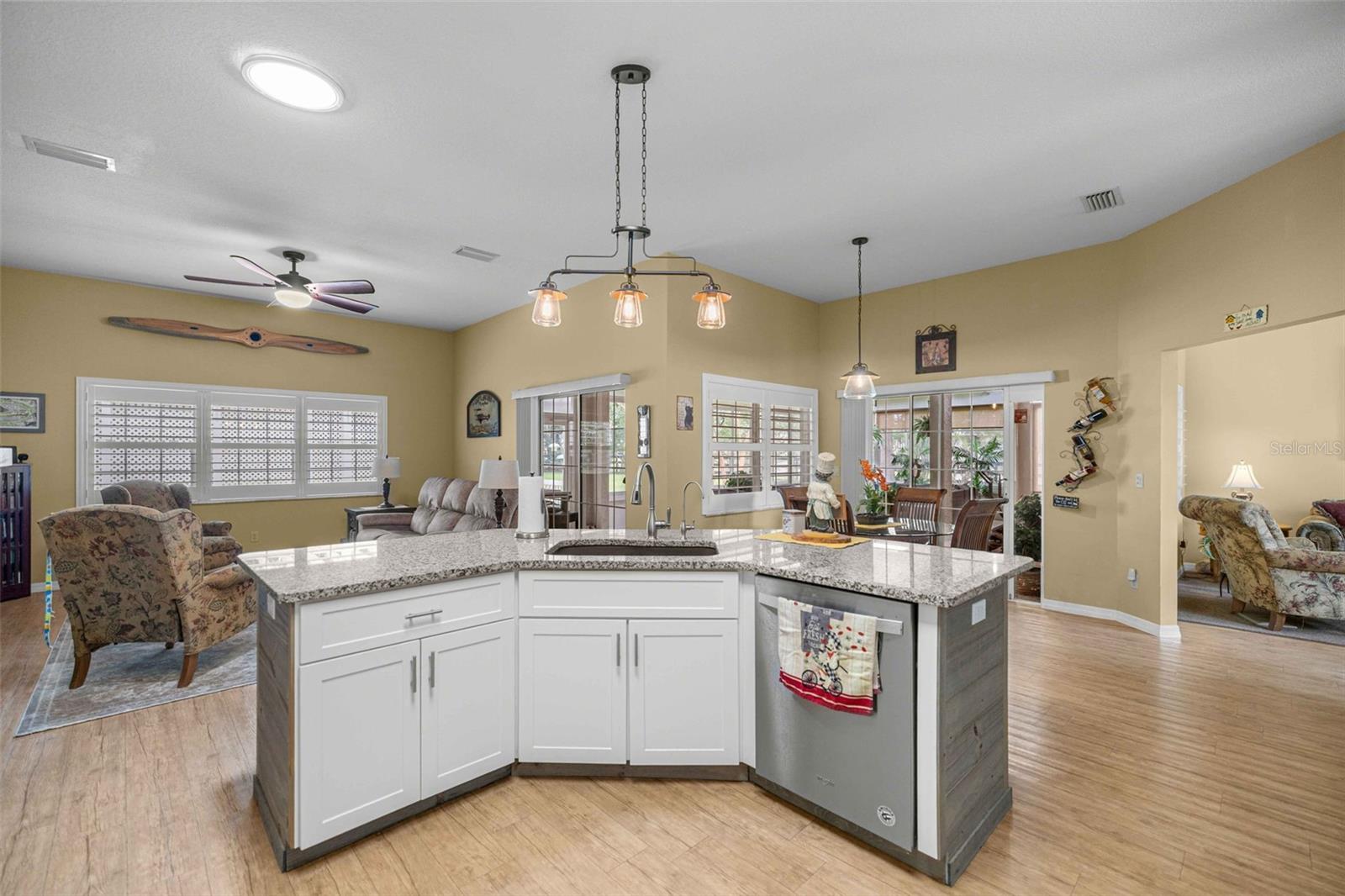 5592 61st Avenue, Silver Springs, FL 34488