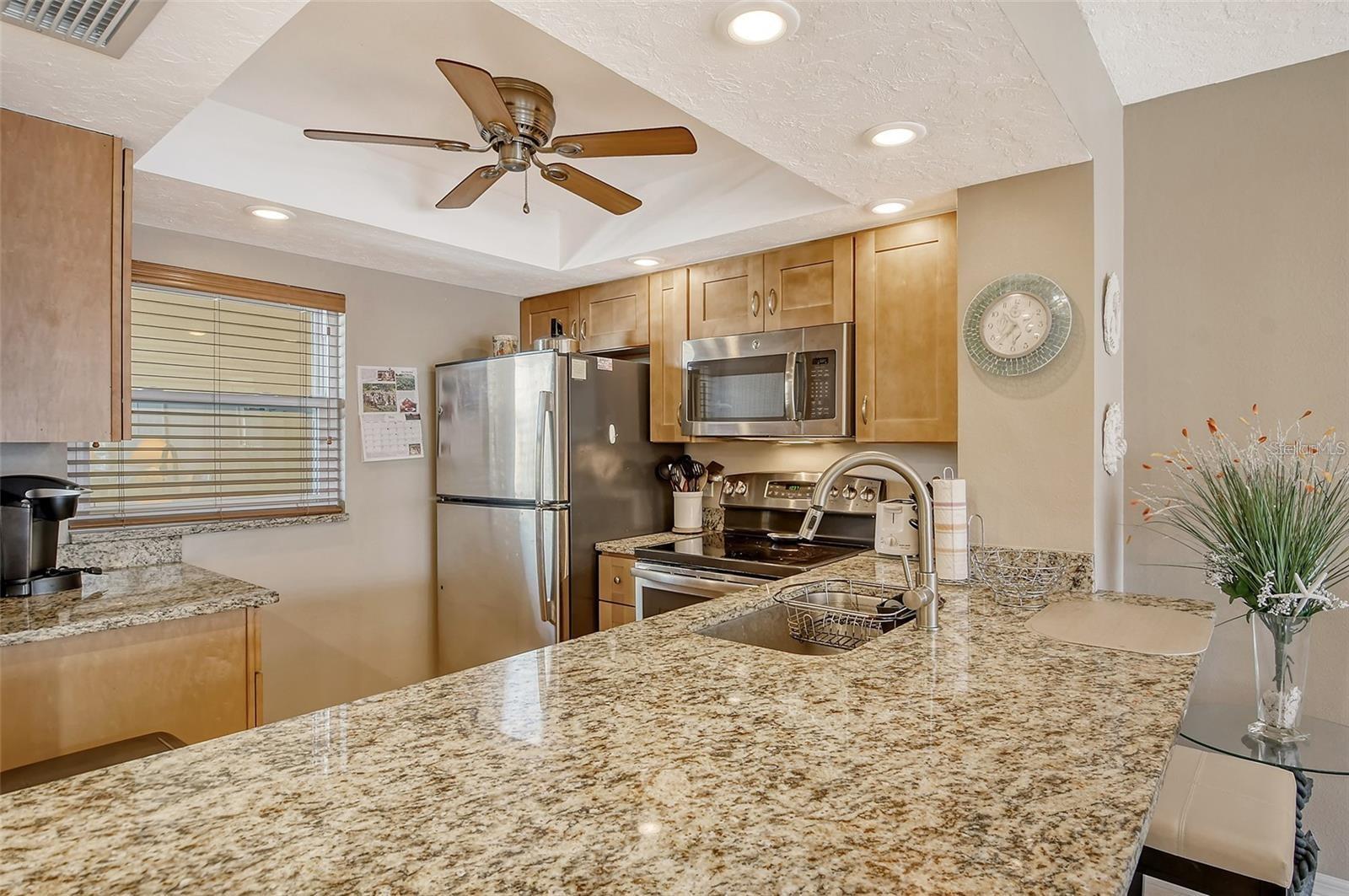 1300 Portofino Unit 305, Sarasota, FL 34242