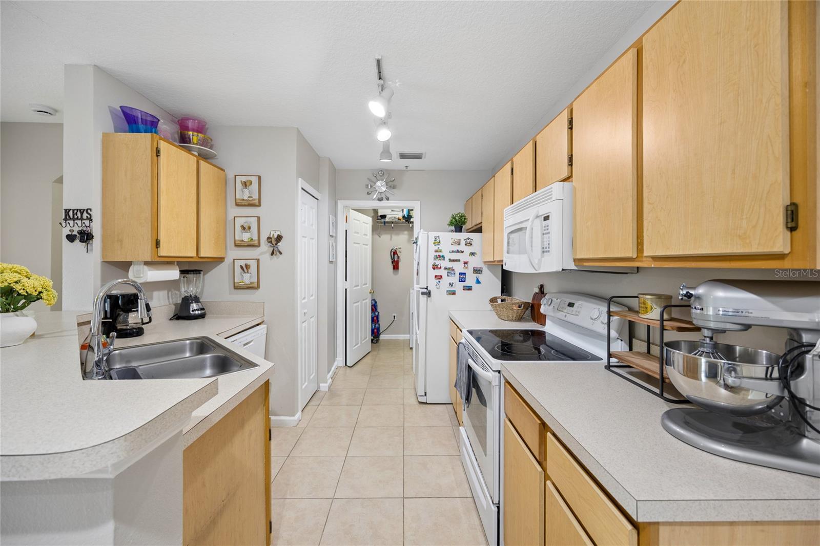 6596 Swissco Unit 1512, Orlando, FL 32822