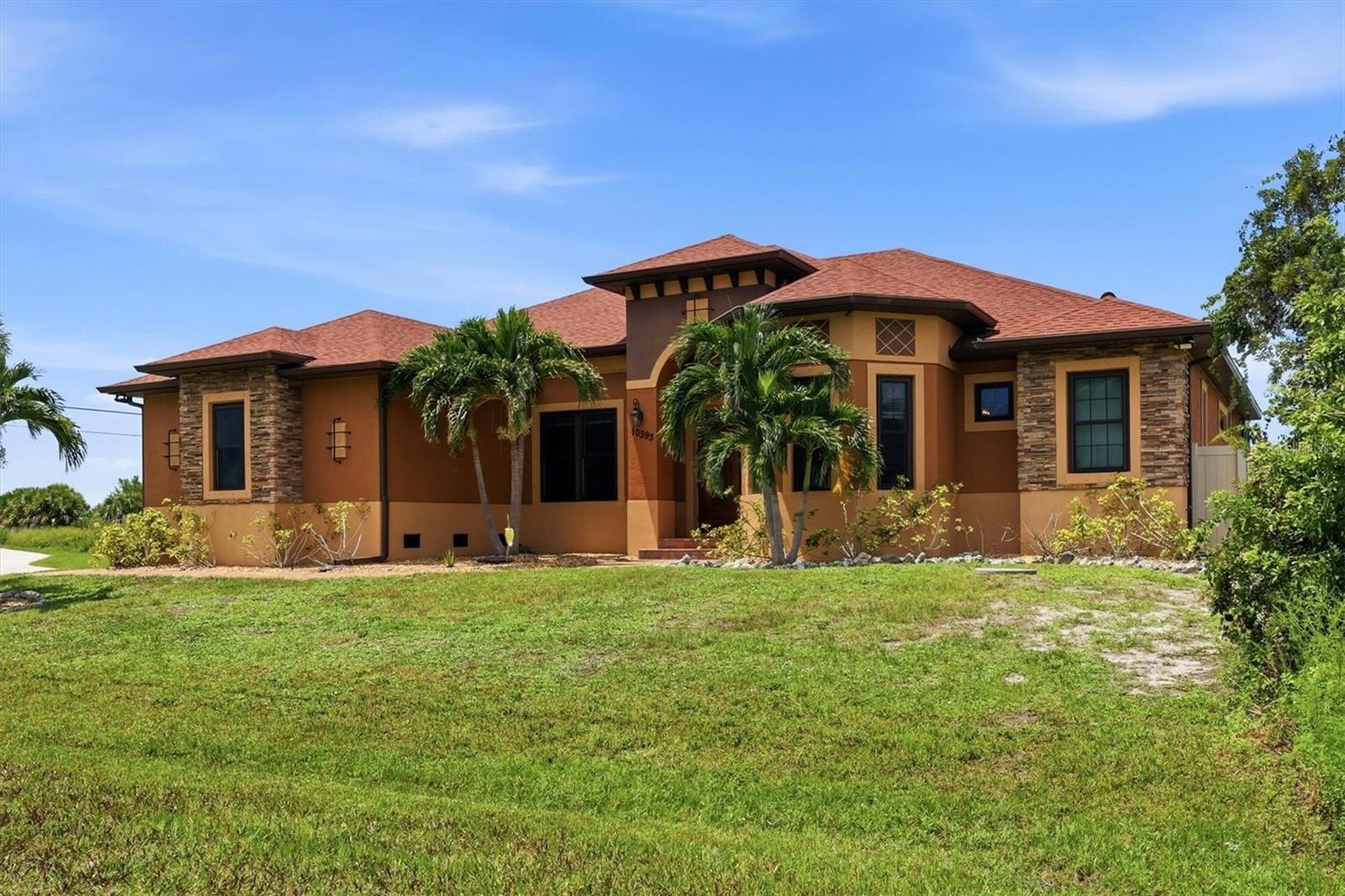10393 Harlingen St, Port Charlotte, FL 33981