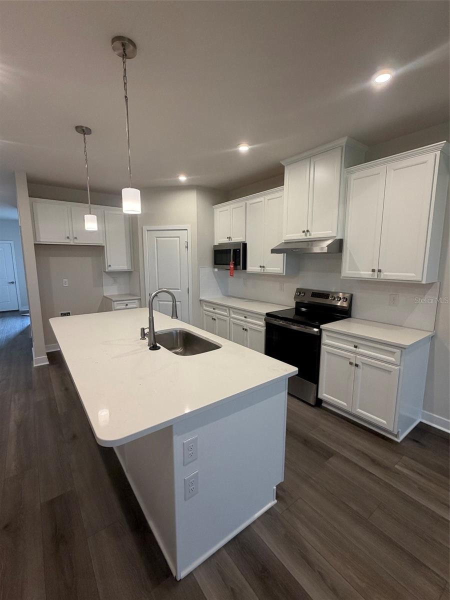 18716 Highland Dew, Spring Hill, FL 34610