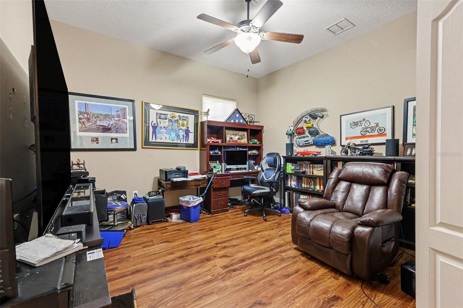 1182 Fiesta Key, Lady Lake, FL 32159