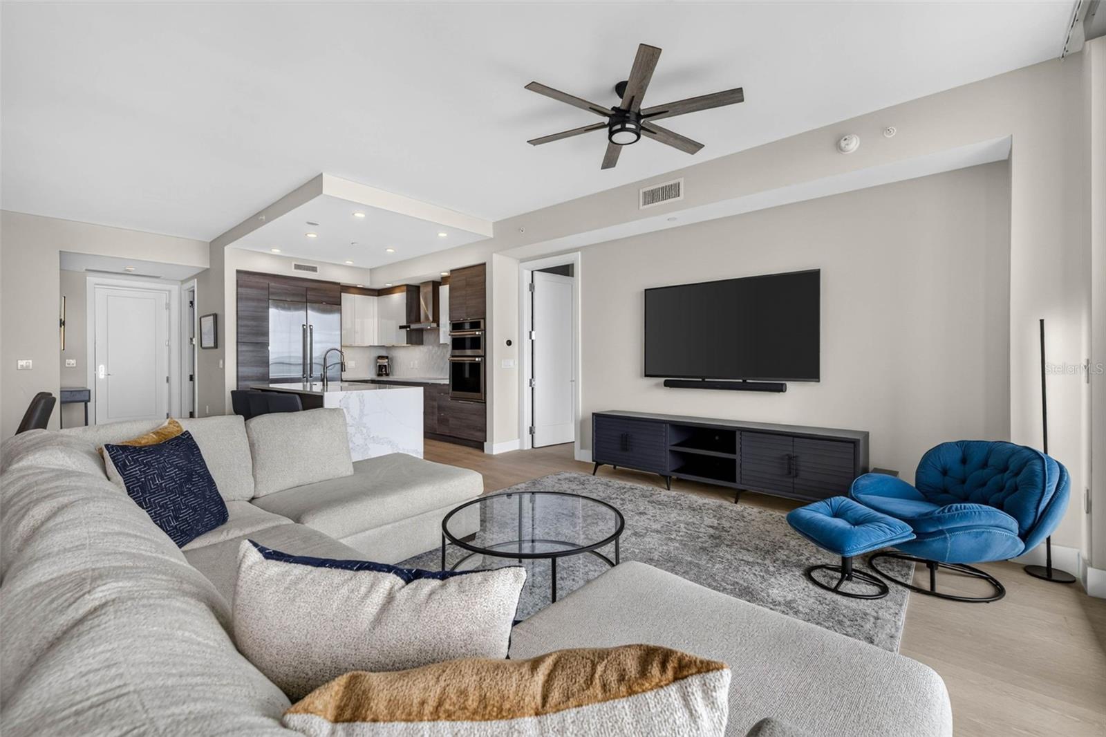 100 1st Unit 1603, St Petersburg, FL 33701