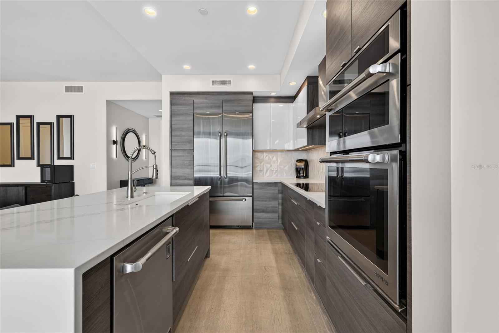 100 1st Unit 1603, St Petersburg, FL 33701