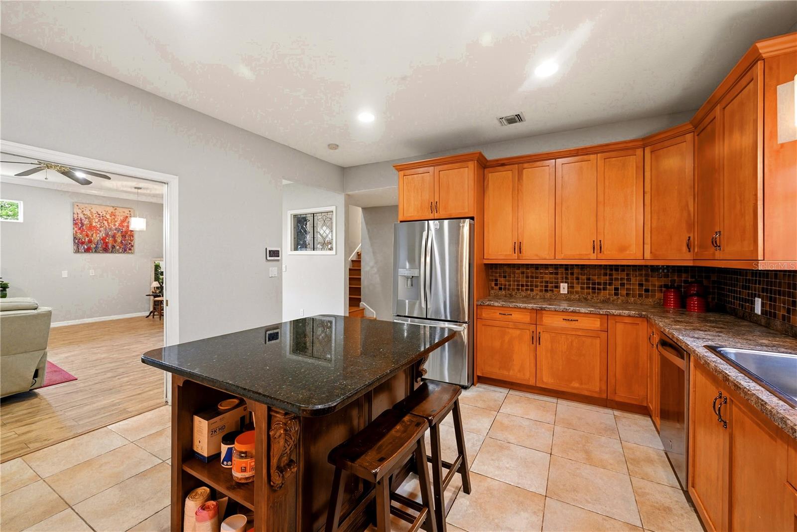 746 Country, Orlando, FL 32804