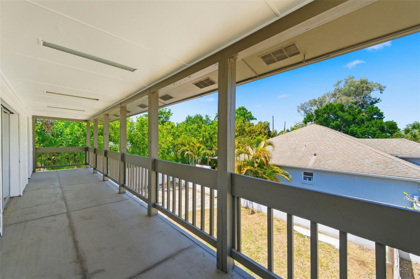 5136 68th, St Petersburg, FL 33709