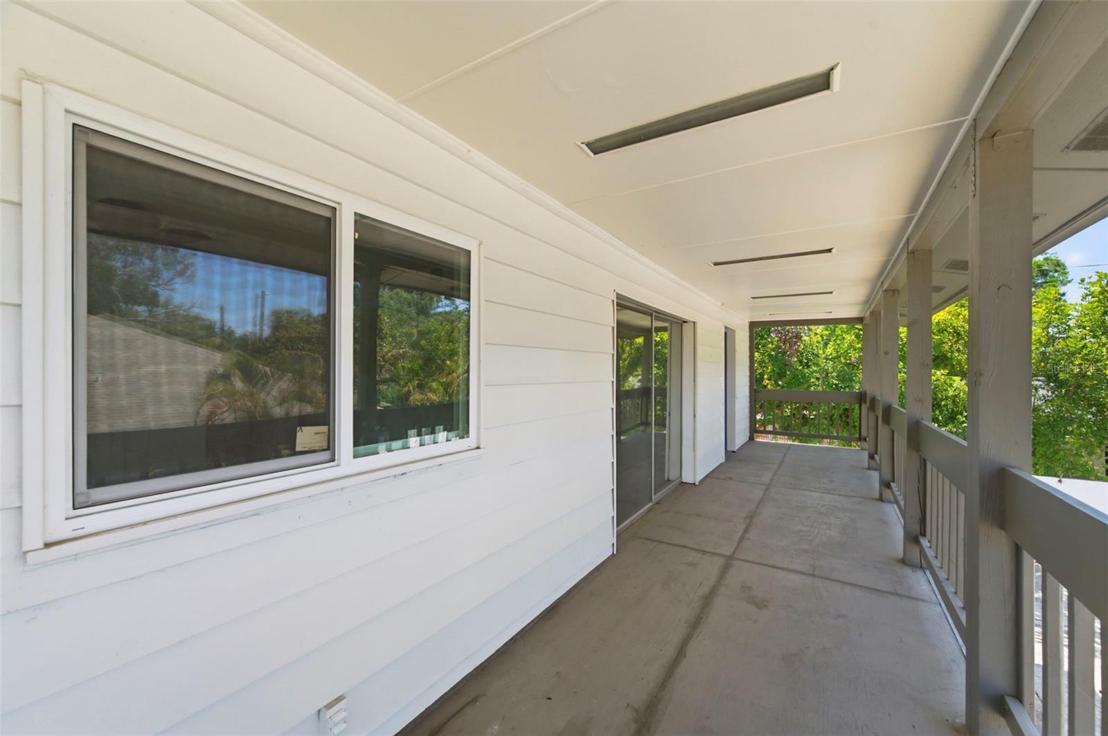 5136 68th, St Petersburg, FL 33709