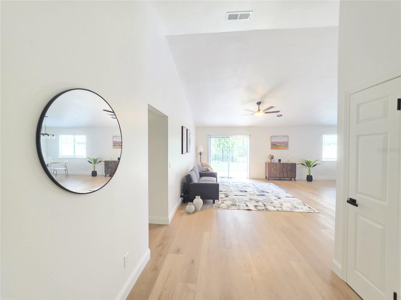 850 Aries, Jacksonville, FL 32216