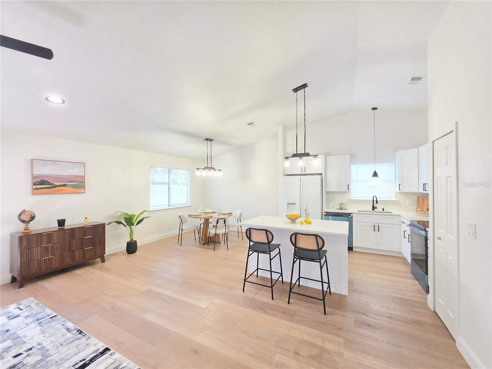 850 Aries, Jacksonville, FL 32216