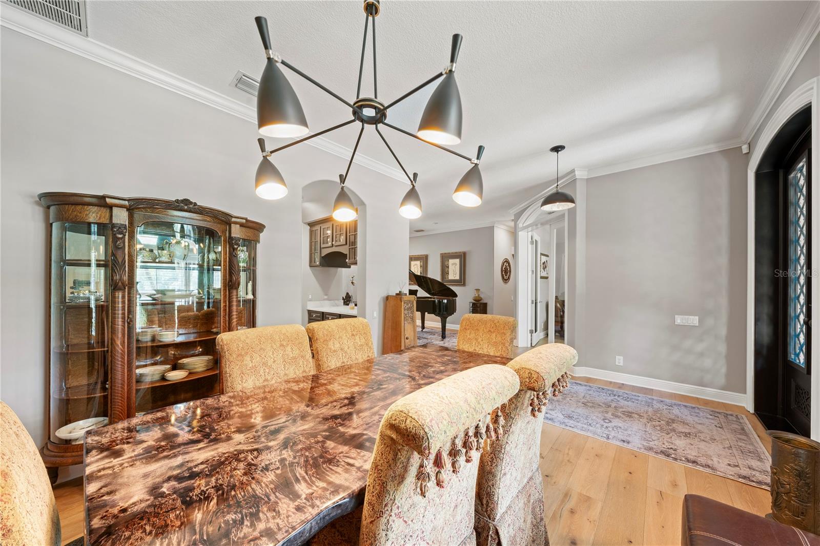 2805 Berwick, Tarpon Springs, FL 34688