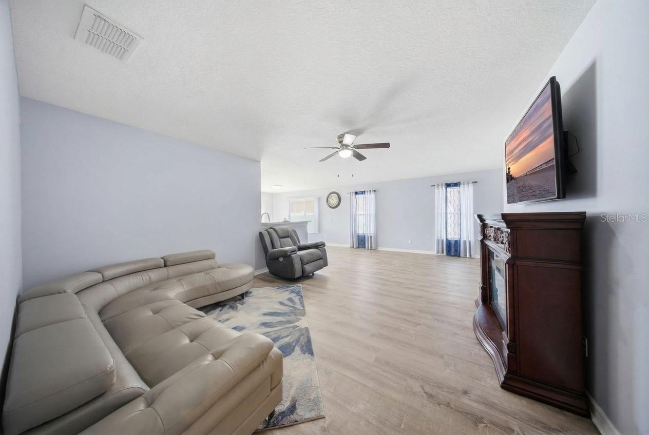 2505 Bullion, Sanford, FL 32771