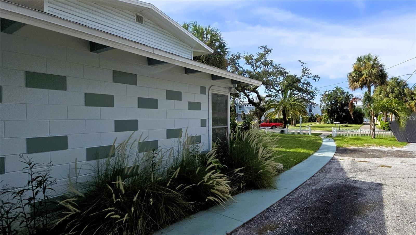 415 Venetian, Clearwater, FL 33755