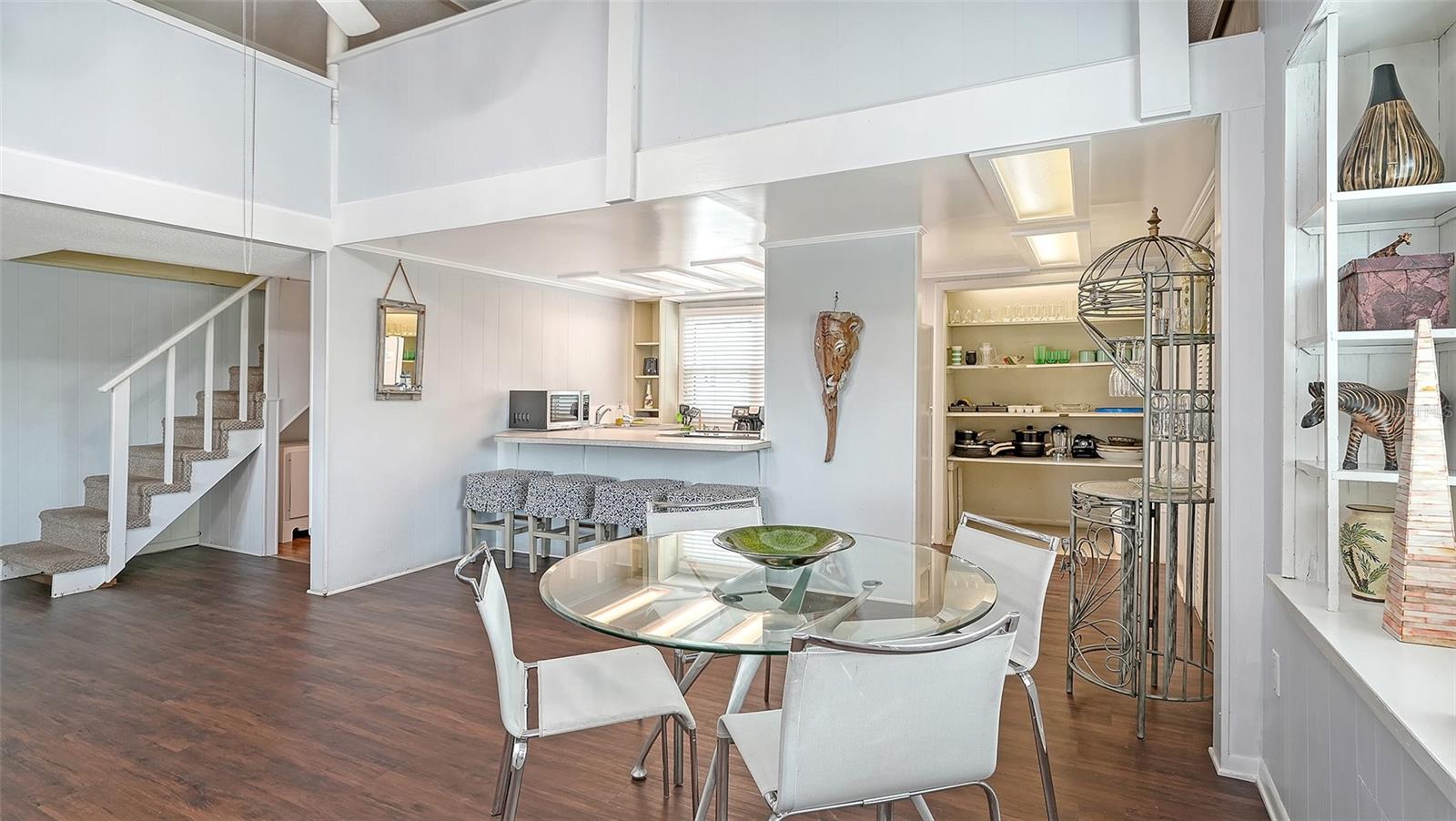 3453 Gulf of Mexico Unit 200, Longboat Key, FL 34228