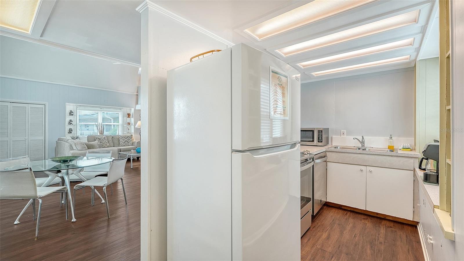 3453 Gulf of Mexico Unit 200, Longboat Key, FL 34228
