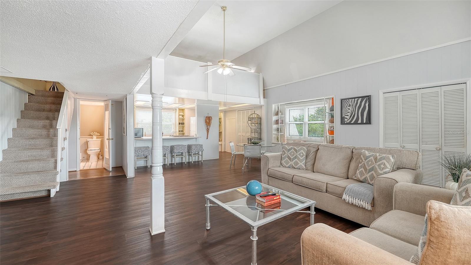 3453 Gulf of Mexico Unit 200, Longboat Key, FL 34228