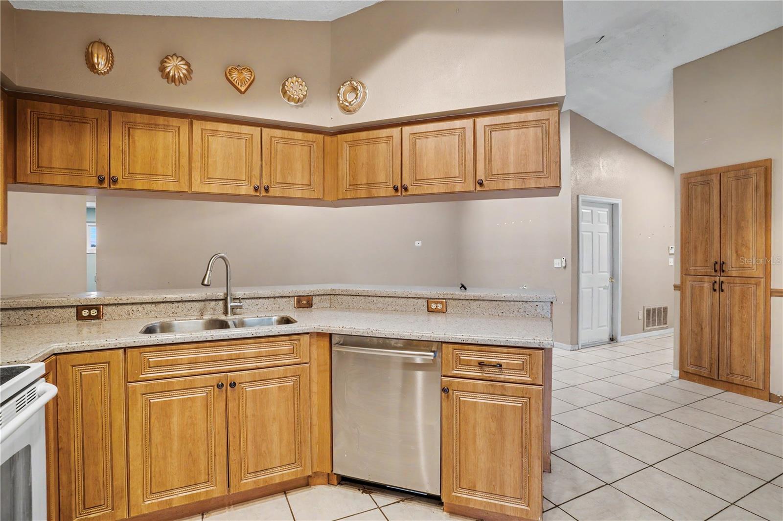 2179 Cypress Point, Clearwater, FL 33763