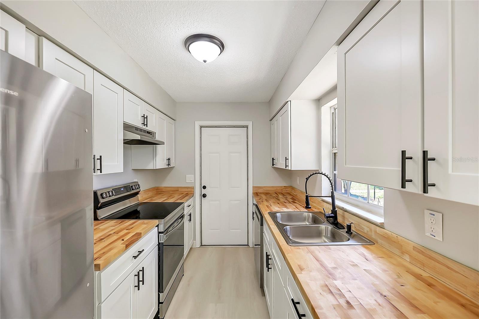 5956 Amelia, Orlando, FL 32835