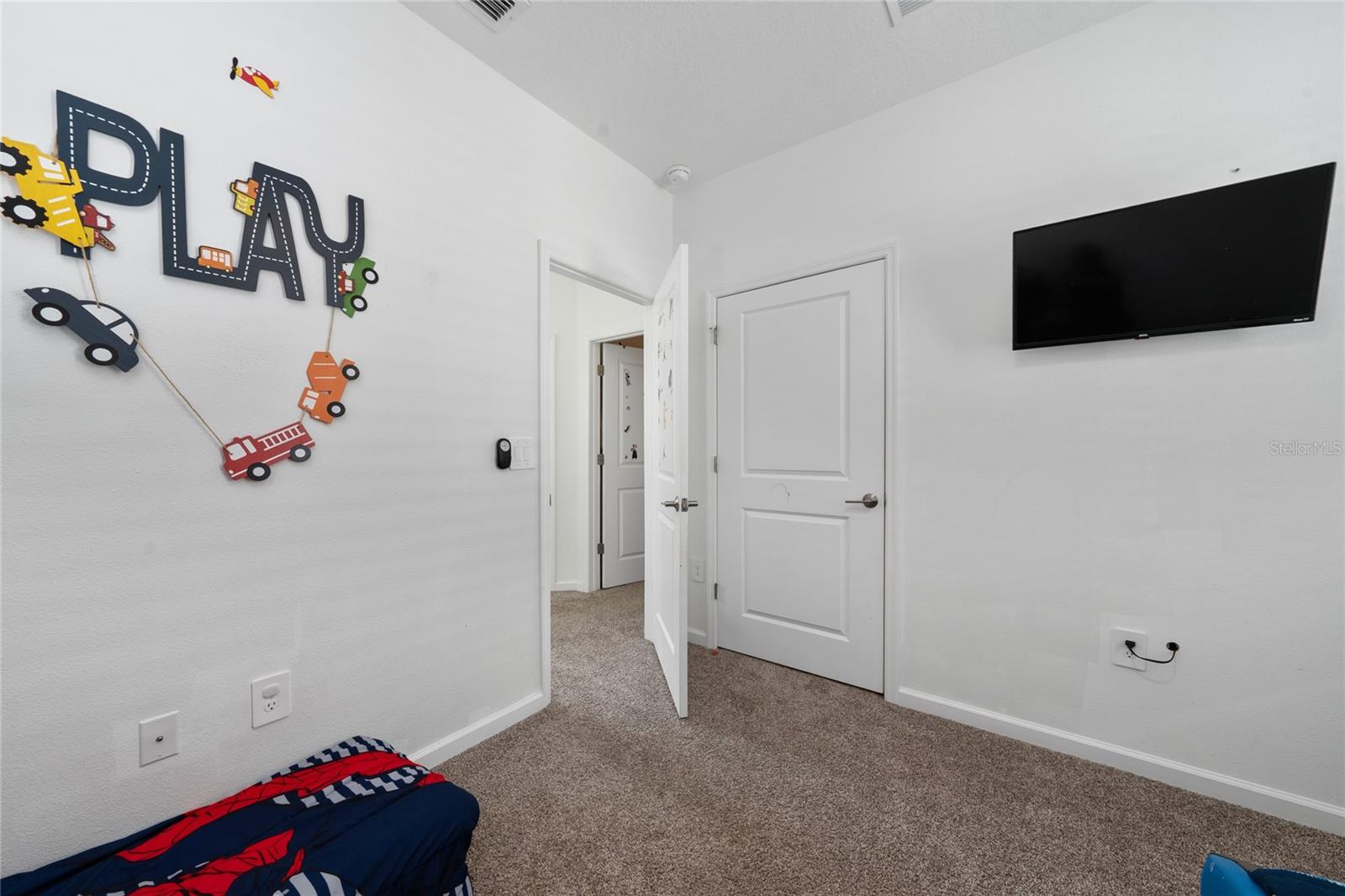 2369 Volunteer, Kissimmee, FL 34744