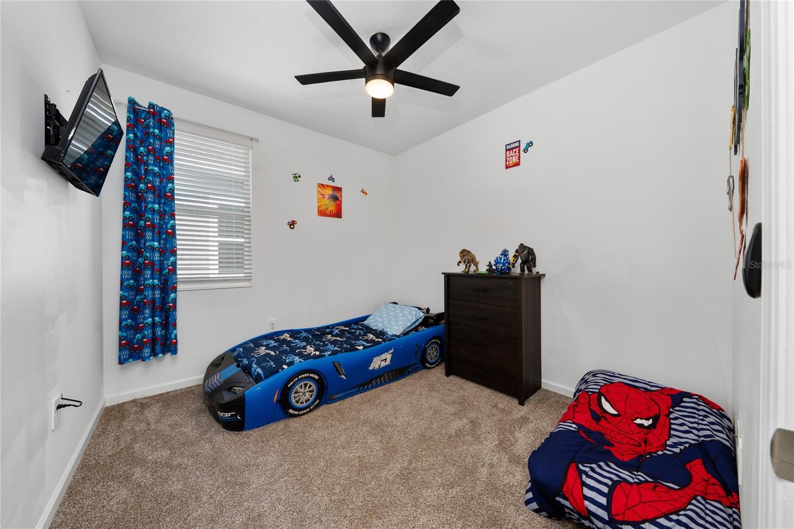 2369 Volunteer, Kissimmee, FL 34744