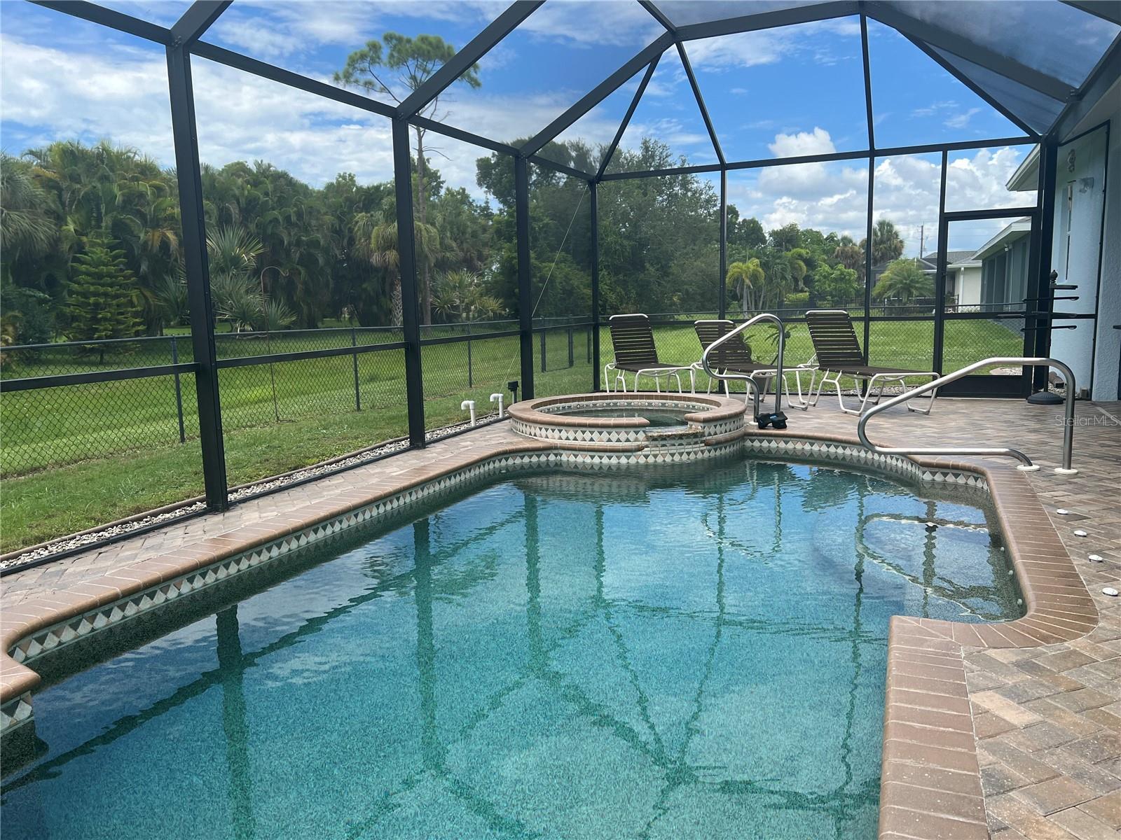 11 Broadmoor, Rotonda West, FL 33947