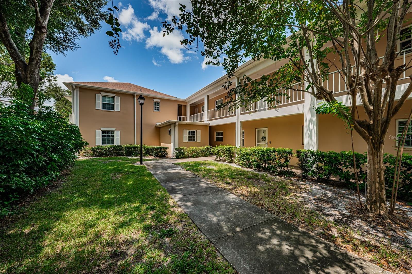 8300 Bardmoor Unit 103, Seminole, FL 33777